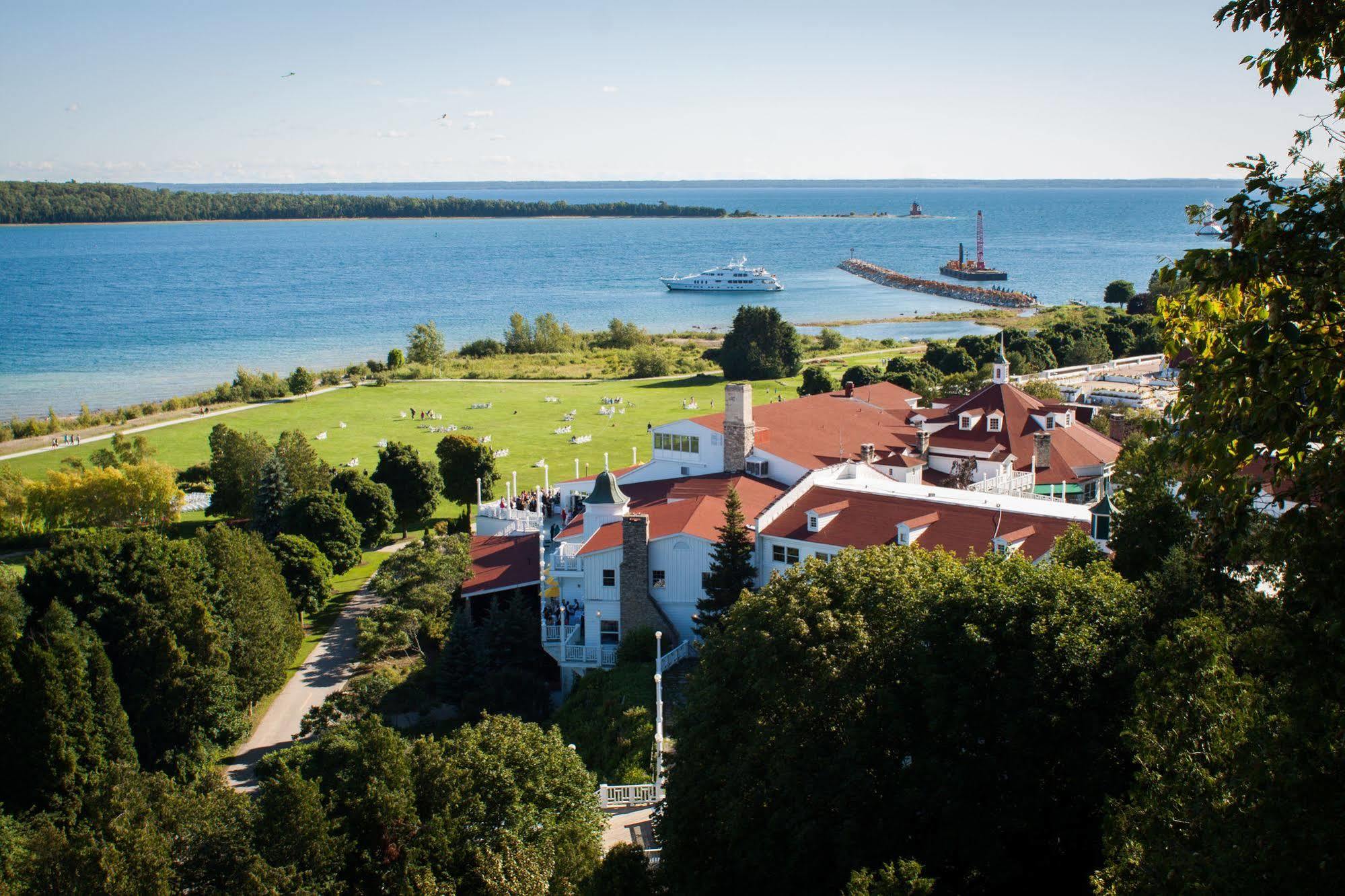 Mission Point Resort Макино Экстерьер фото