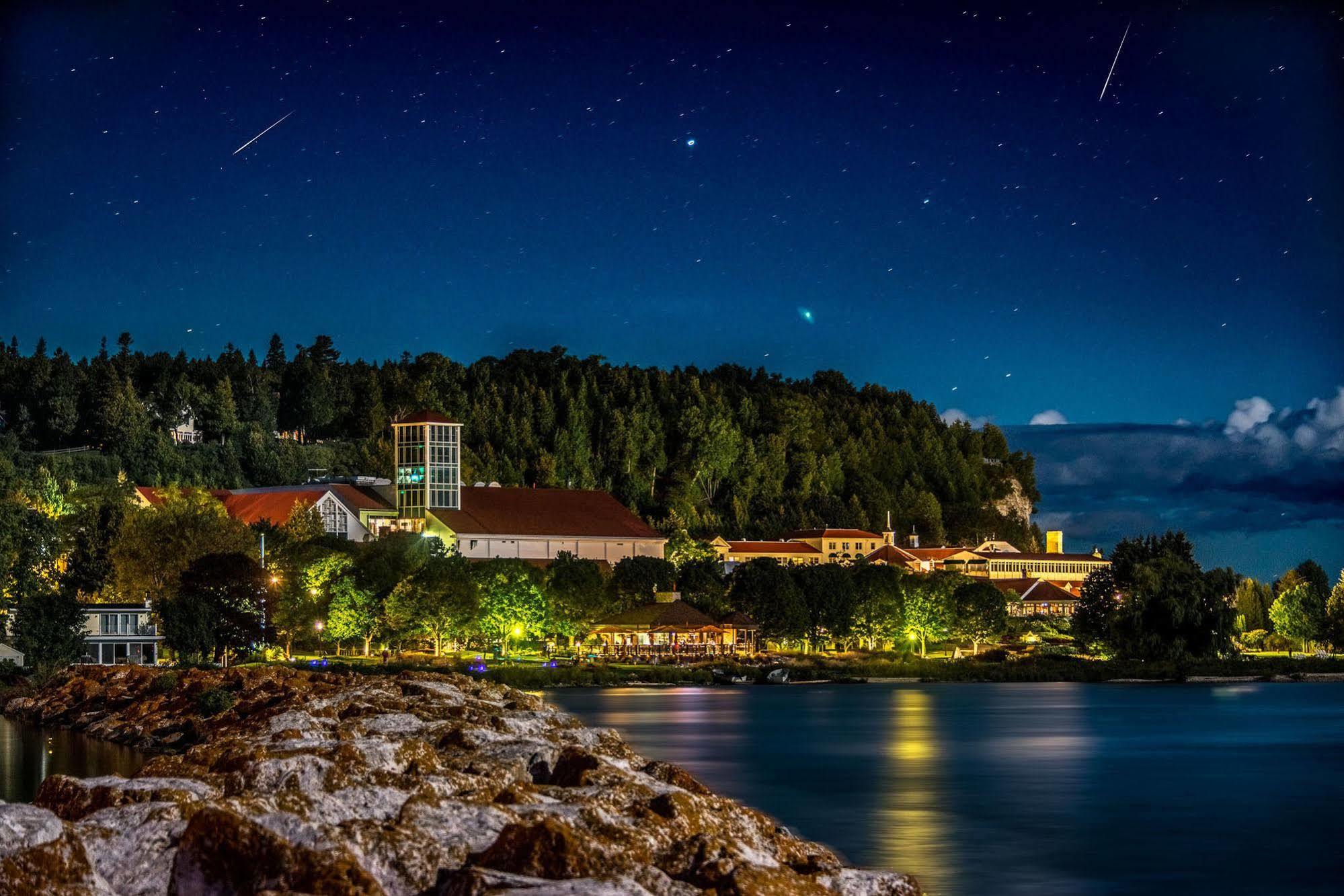 Mission Point Resort Макино Экстерьер фото
